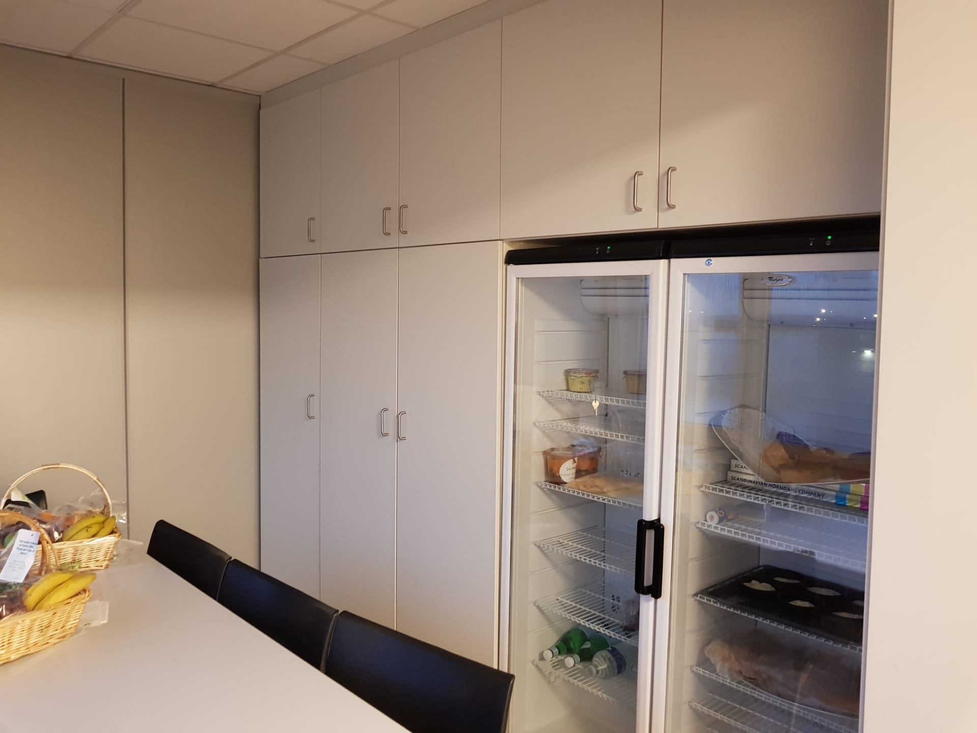 Keuken en refter Loxam Vilvoorde - Vrago Interieur